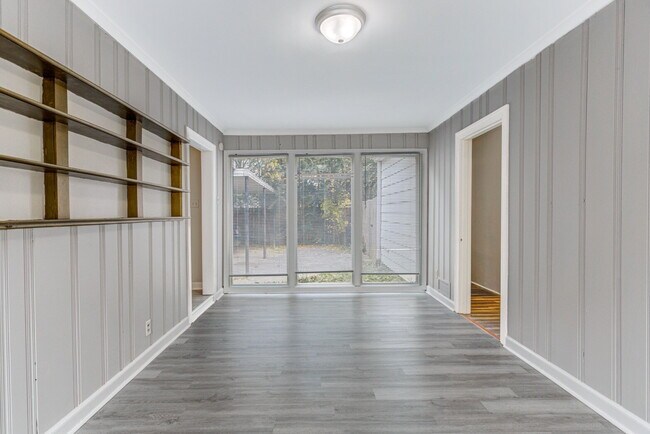 Building Photo - Limited Time: Qualified Tenants Get Half Price First Month – Pest Control & Appliances Covered!