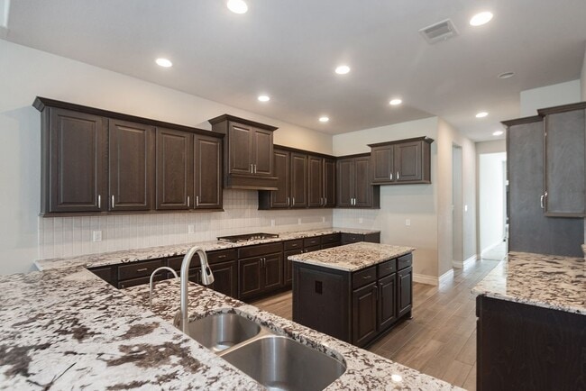 Building Photo - 12607 Pine Savannah Ln