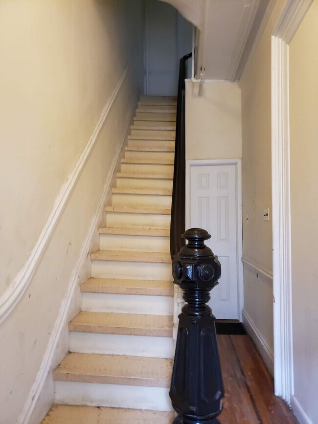 Building Photo - 112 Brooklyn Ave