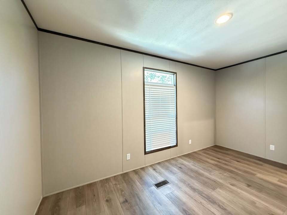 Building Photo - 129 Ponderosa Wy