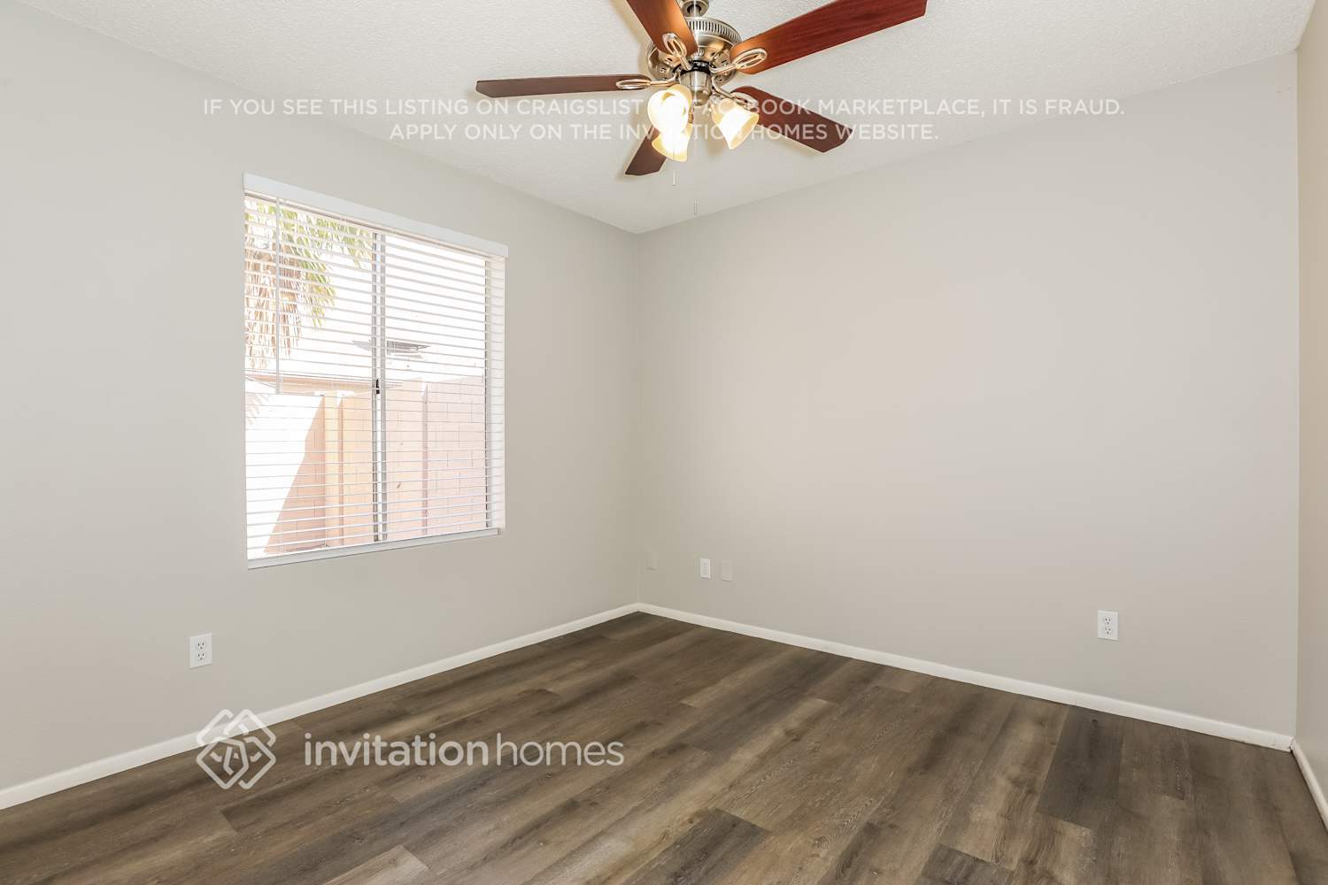 Building Photo - 1055 N Recker Rd