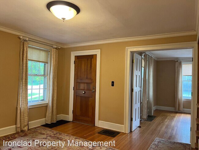 Building Photo - 2 br, 1 bath House - 187 Pratt Street