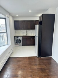 Building Photo - 131 Beach