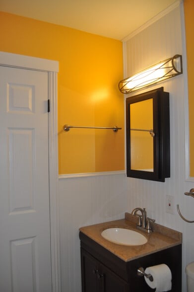 Building Photo - 786 Portal Drive