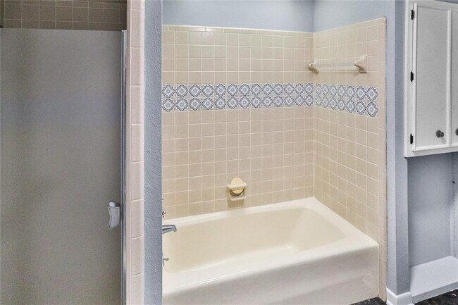 Building Photo - 9328 Blazing Star Trail