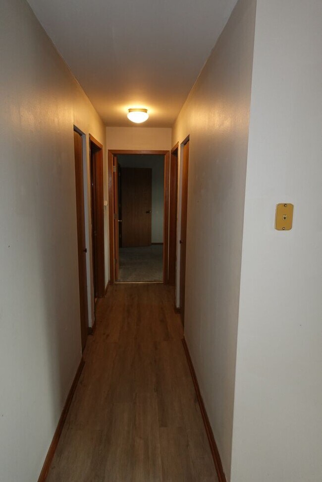 Building Photo - Modern Apartments Available Now!
