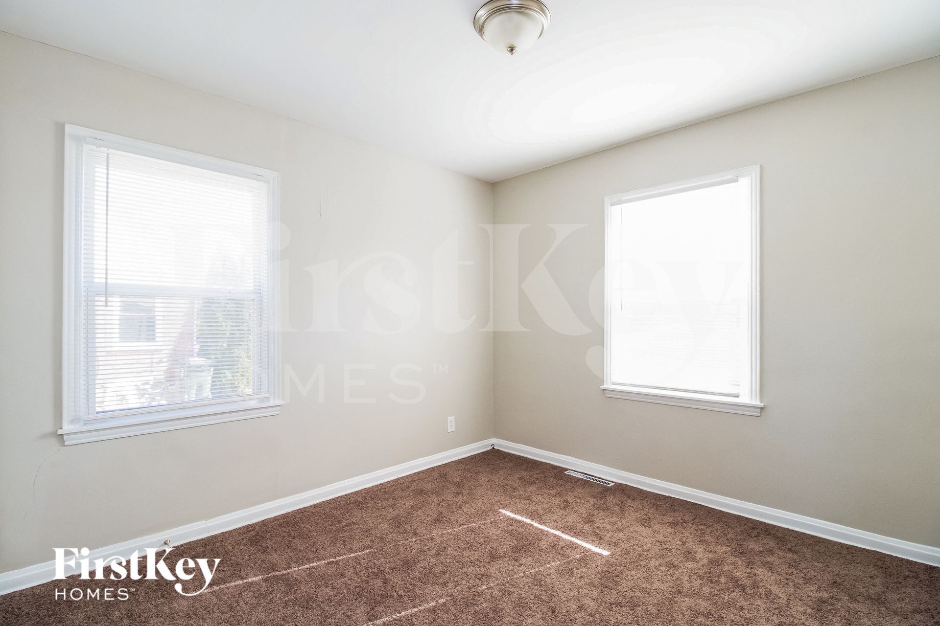 Building Photo - 12 Gambier Cir