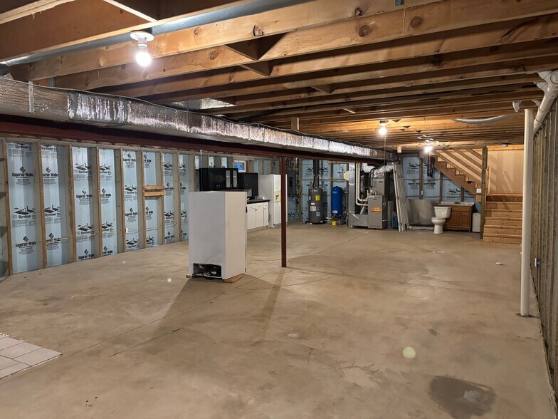 Building Photo - 2016 Harkins Rd