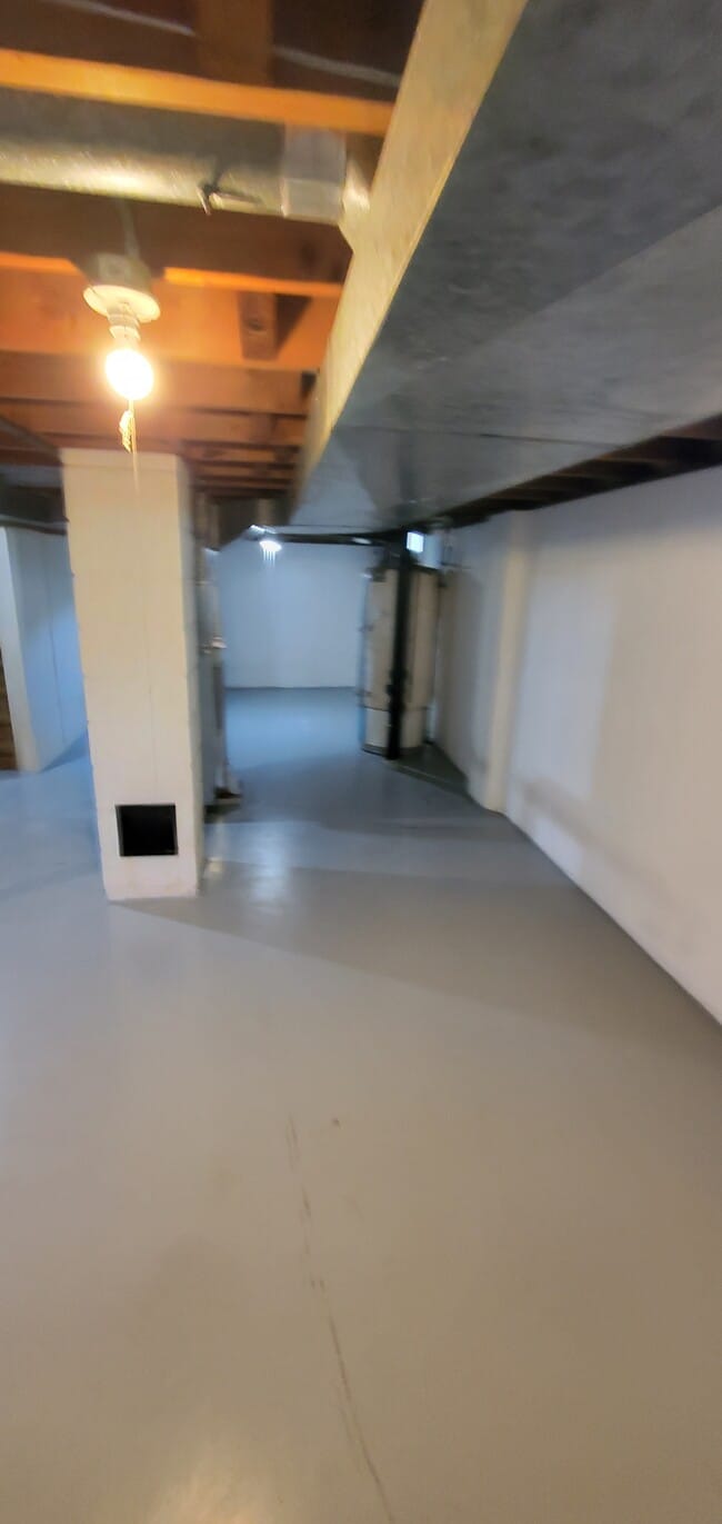 Building Photo - 1163 Higgins Ave