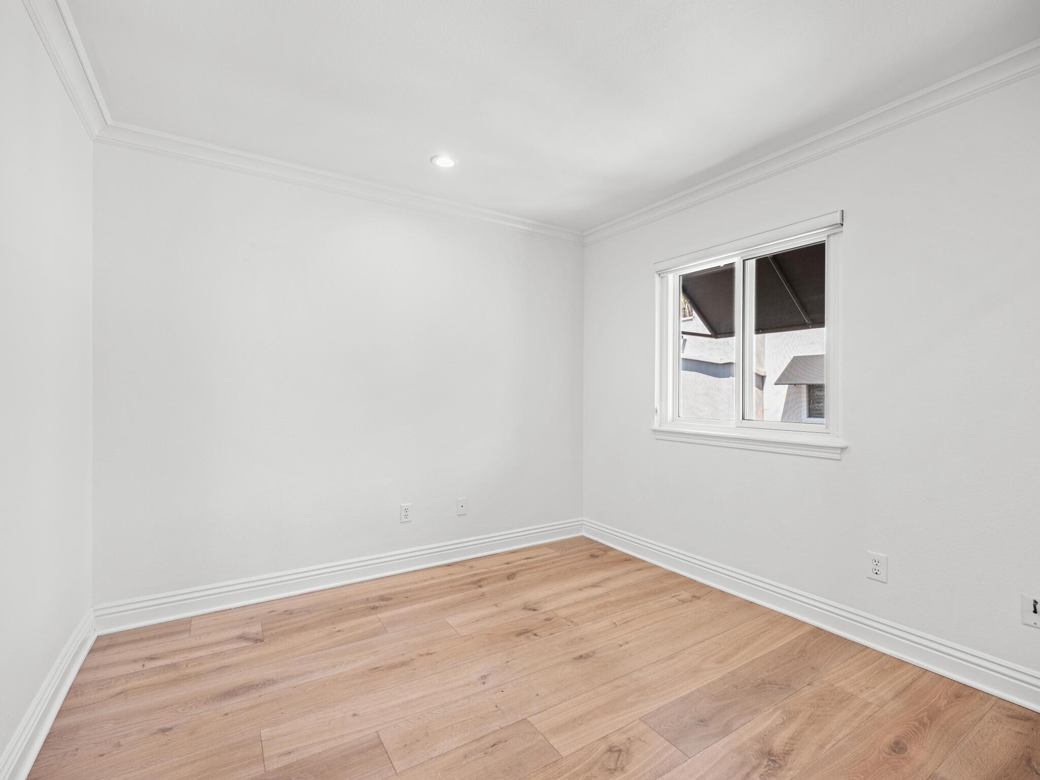 Building Photo - 501 Herondo St