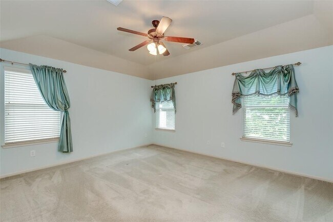 Building Photo - 14547 Gleaming Rose Dr