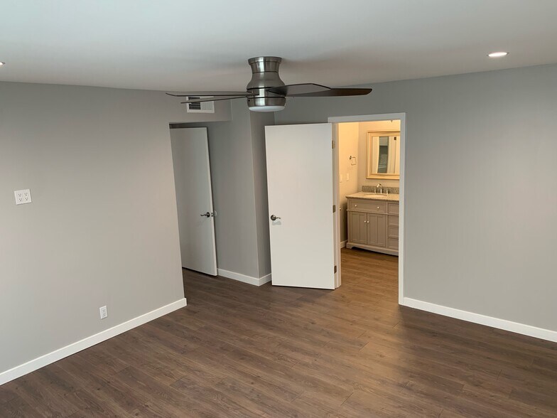 Master Bedroom - 419 California St