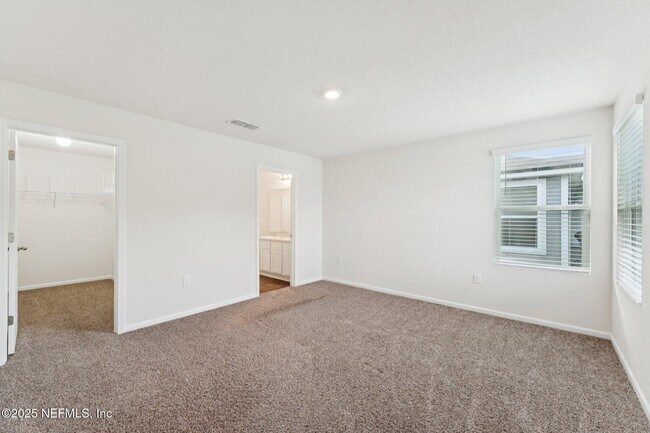Building Photo - 6488 Bucking Bronco Dr