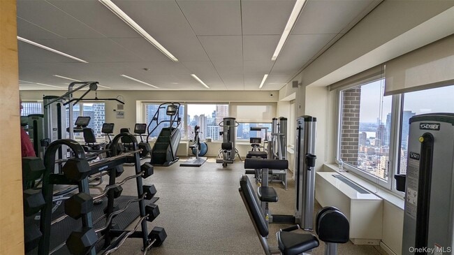 Building Photo - 322 W 57th St