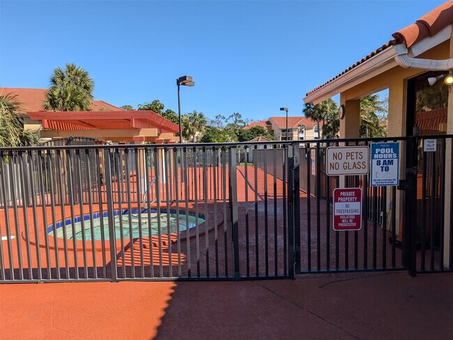 Building Photo - 5741 Riverside Dr