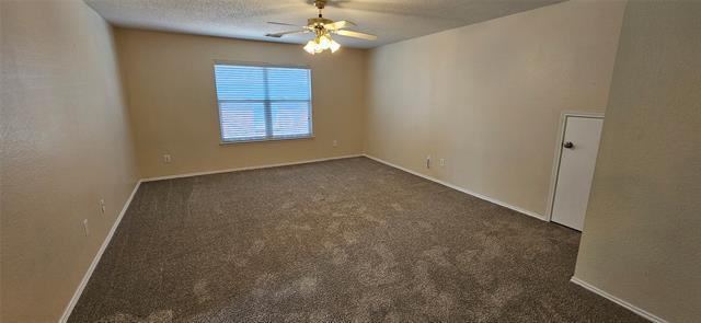 Building Photo - 2820 Deer Ridge Dr