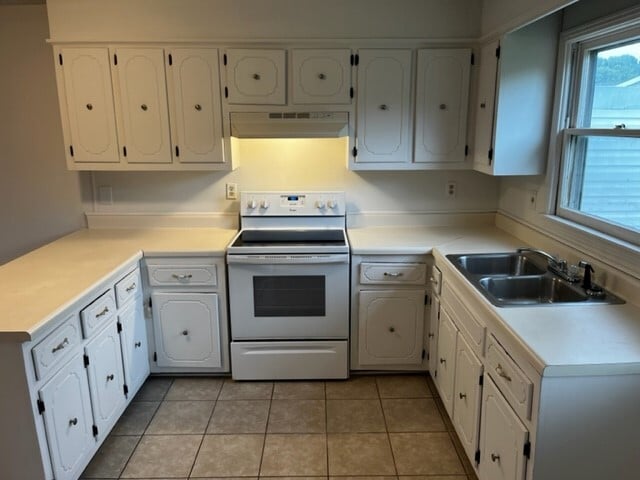 Kitchan - 128A Batey Cir