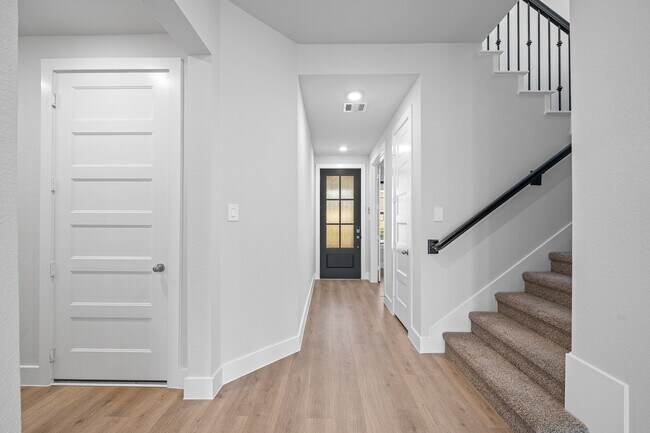 Building Photo - 29611 Smokey Bourbon Ln