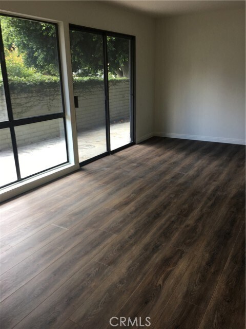 Building Photo - 3167 Via Vista