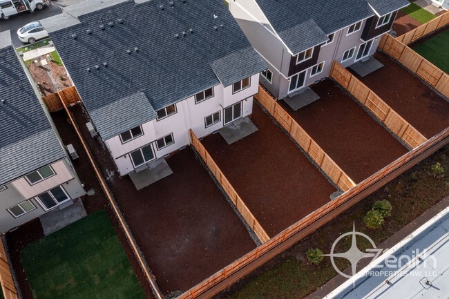 Building Photo - 8509 NE 134th Pl