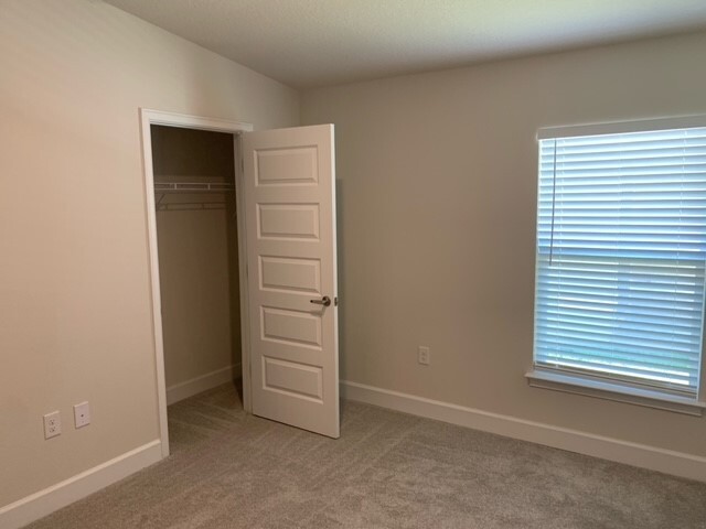 Building Photo - 3735 Sagefield Dr
