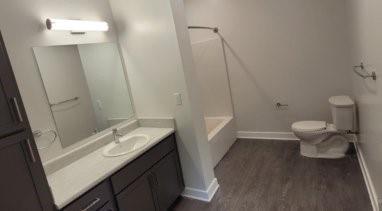 Building Photo - 2701 Drewrys Bluff Rd