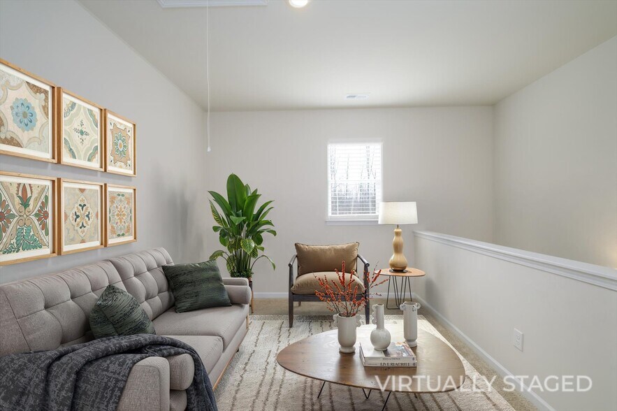 Building Photo - 6135 Snowy Egret Ave