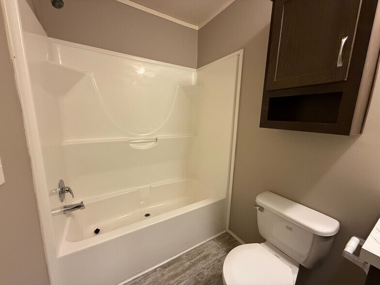 Building Photo - 11786 Cascade Cir