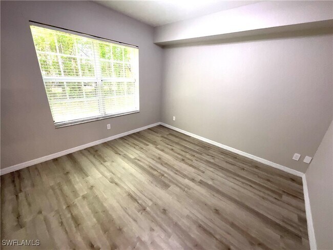 Building Photo - 8358 Bernwood Cove Loop