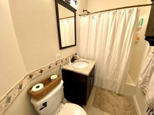 Building Photo - 40 Laurel St