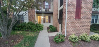 Building Photo - 432 Westridge Dr