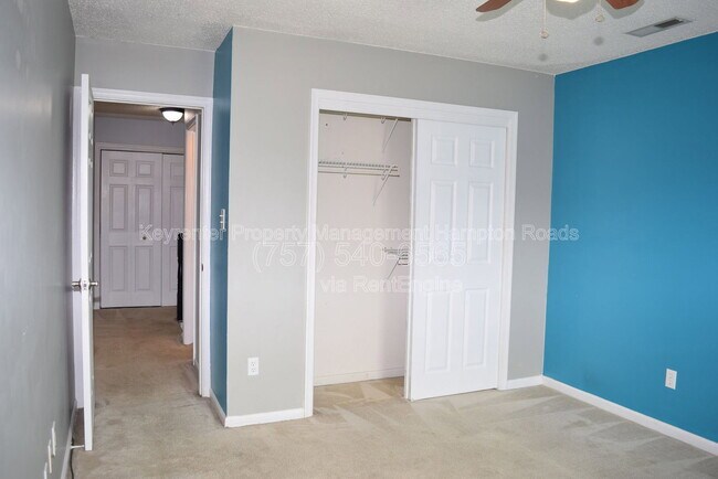 Building Photo - 3809 Peppercorn Way