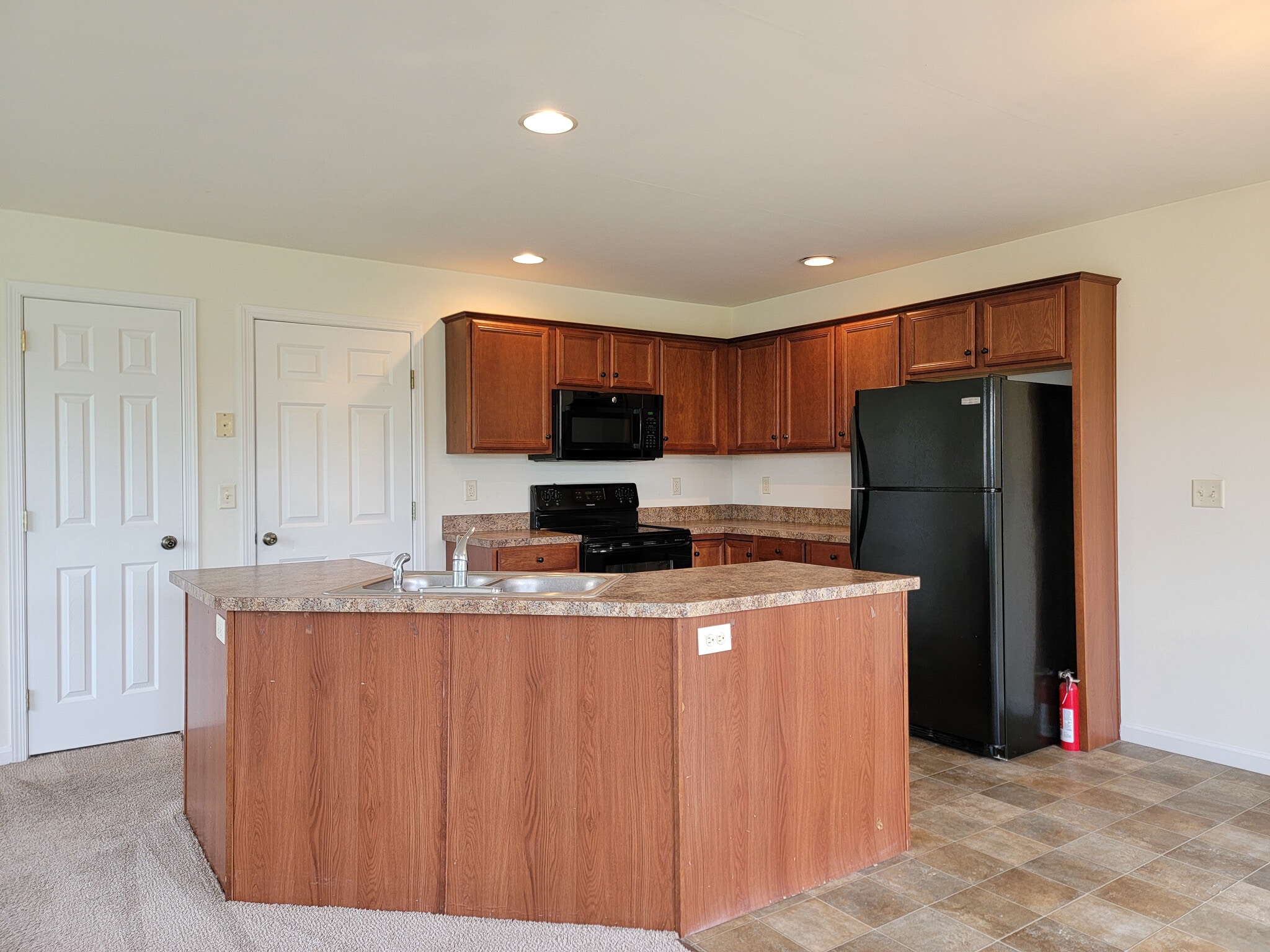 Building Photo - 202 Mount Olive Ln
