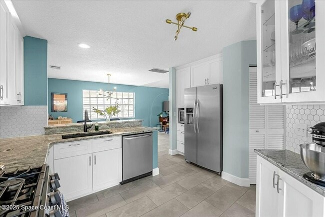 Building Photo - 1599 Pga Blvd