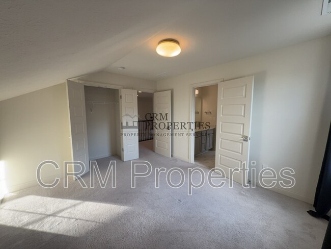 Building Photo - 411 Heritage Terrace Ln