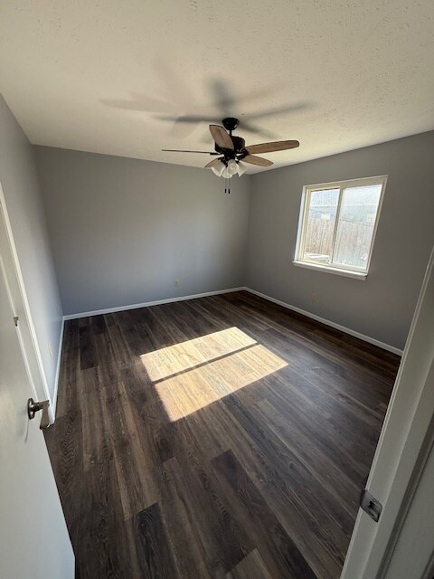 Building Photo - 1406 Martin Ave