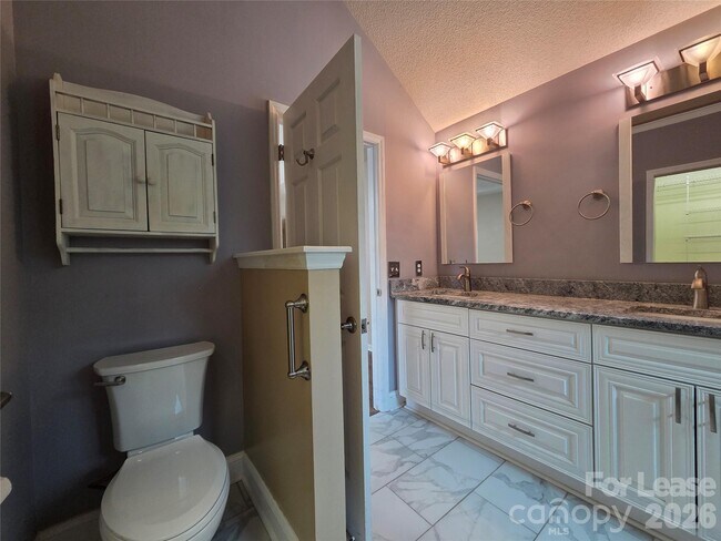 Building Photo - 1319 Mistletoe Ridge Pl NW