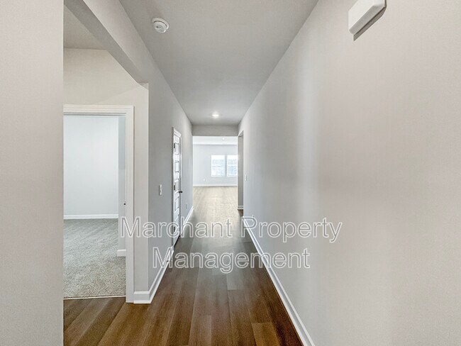 Building Photo - 760 Penfold Pt