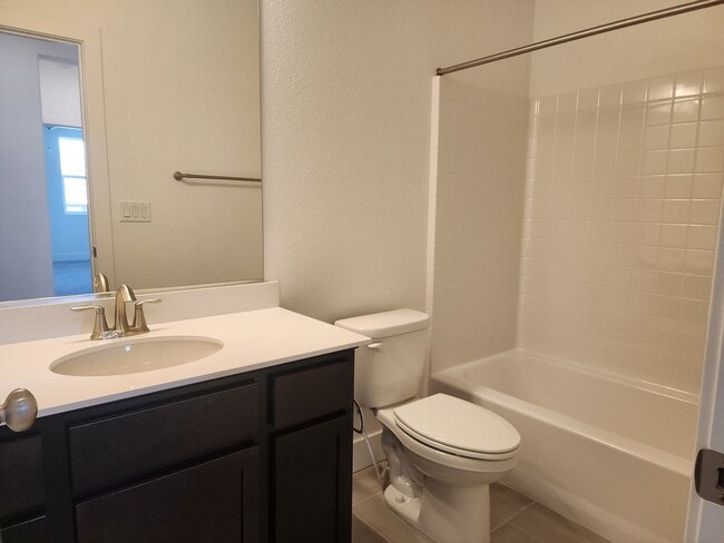 Building Photo - New  Townhome  in South Carson City