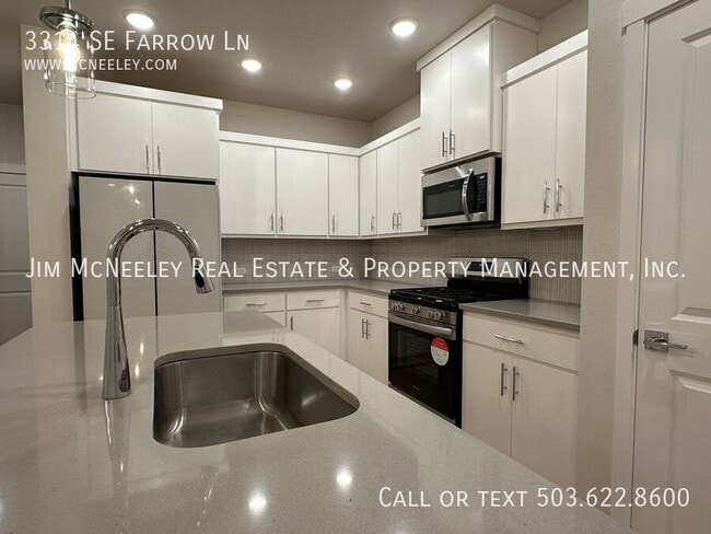 Building Photo - 3314 SE Farrow Ln