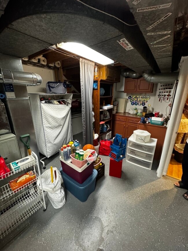 Building Photo - 395 Central Ave