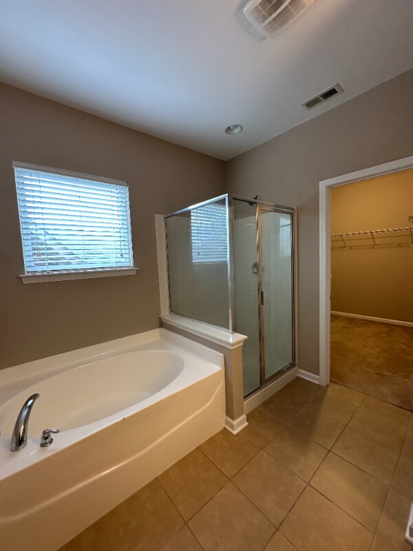 Building Photo - 109 Grayfox Dr
