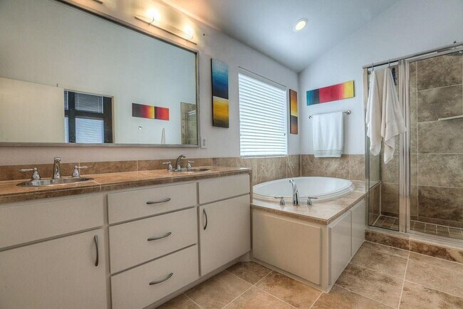 Building Photo - 4312 Floyd St