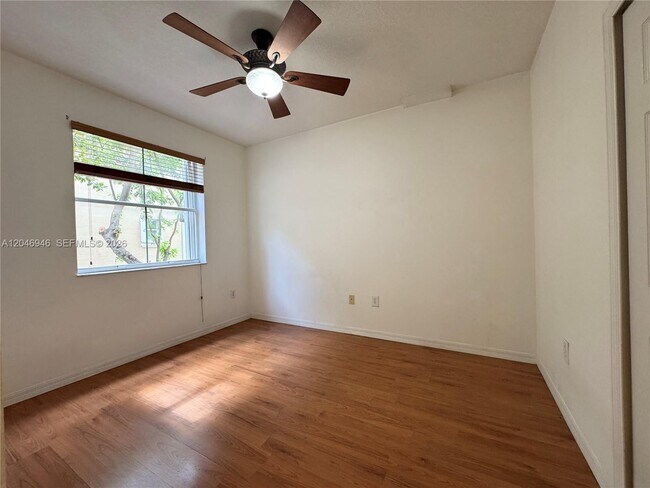 Building Photo - 6360 NW 114th Ave