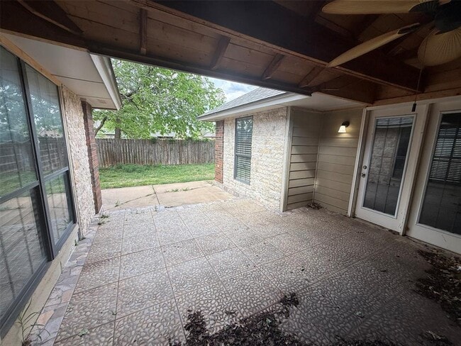 Building Photo - 8521 NW 121st St