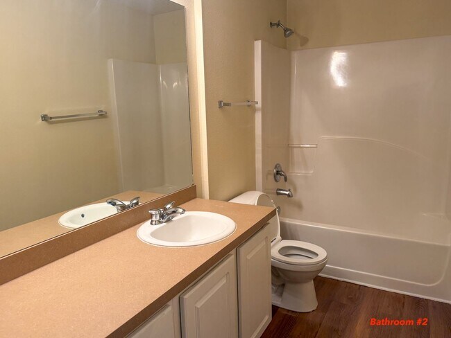Building Photo - 5442 E Brook Dr