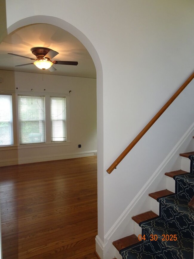 Building Photo - 2 Story Home in Toano VA for Rent