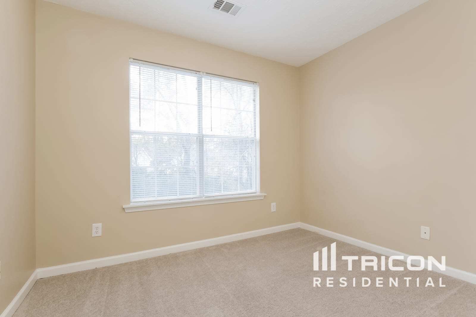 Building Photo - 720 Cayla Ann Ct