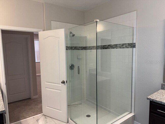 Building Photo - 12736 Brodlove Ln