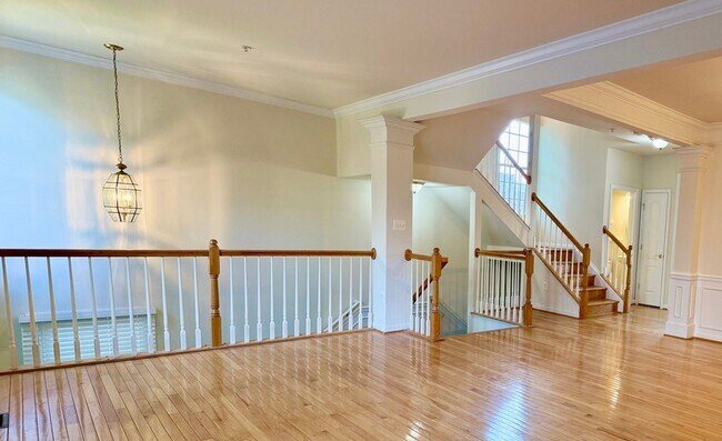 Building Photo - 6130 Stonehenge Pl